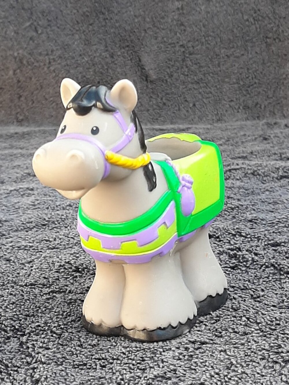 Fisher Price Princess Castle Grey Horse Green Tack